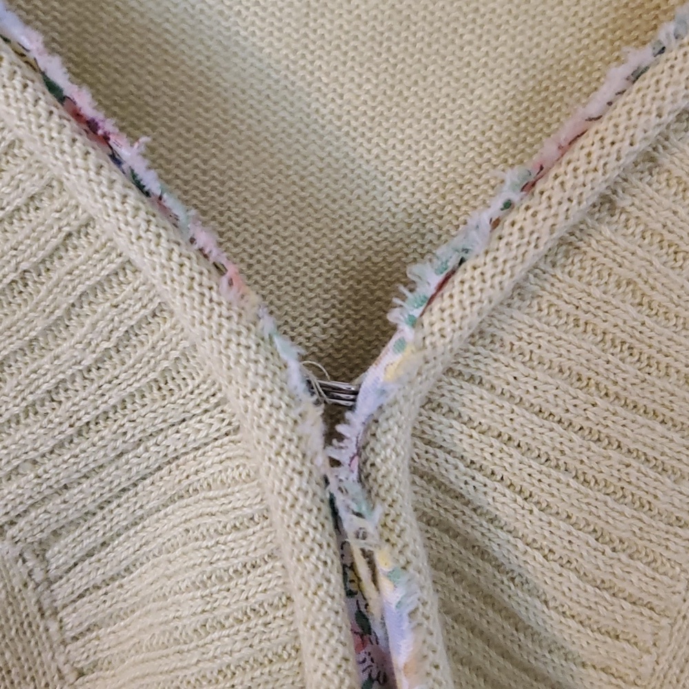 J.Jill Lightweight Throw On Sweater Cotton Linen Quilted Embroidery Size MP BoHo - Picture 6 of 14